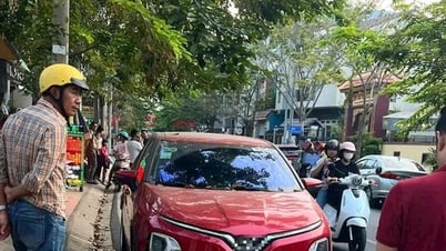 អ្នកបើកបរ​ស្លាប់​ក្នុង​រថយន្ត​ដែល​ចត​លើ​ផ្លូវ​ក្នុង​ទីក្រុង Bien Hoa