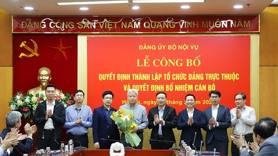 សេចក្តី​ប្រកាស​អំពី​ការ​សម្រេច​បង្កើត​អង្គការ​គណបក្ស​ក្រោម​ឱវាទ និង​សេចក្តី​សម្រេច​តែងតាំង​មន្ត្រី