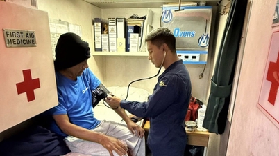 Ngư dân Peru mất tích 95 ngày trên Thái Bình Dương trở về nhà