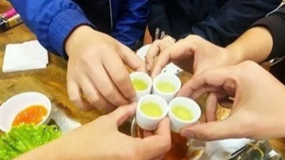 Uống 5 chén rượu mạnh, mất bao lâu nồng độ cồn mới về 0?