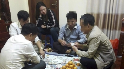 Disciplined 5 commune officials in Bac Ninh for gambling for money