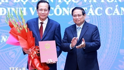 លើក​កម្ពស់​ការ​រួម​ចំណែក​របស់​ក្រុម​ជន​ជាតិ​និង​សាសនា​ក្នុង​ការ​កសាង​ជាតិ