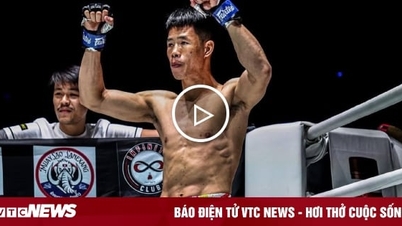 Võ sĩ Lào tung đòn trời giáng khiến học trò 'vua Muay Thái' sấp mặt