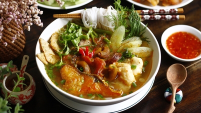 ភ្ញៀវ​ទេសចរ​ជប៉ុន​ច្រើន​តែ​ញ៉ាំ​ម្ហូប​មួយ​មុខ​នៅ​ហាណូយ ដោយ​និយាយ​ថា​ពួកគេ​ចូល​ចិត្ត​ជាង​ផូ និង​ប៊ុនបូ។