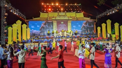 Soc Trang៖ សិល្បករ​២០០​នាក់​លេង​ភ្លេង​ពិណពាទ្យ​ខ្មែរ​បាន​បង្កើត​កំណត់​ត្រា​វៀតណាម