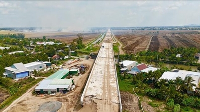 Prime Minister 'finalizes' progress of completion of over 44,000 billion VND highway