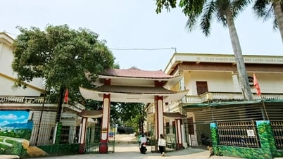ការ​រំលោភ​លើ​ការ​ចុះ​ឈ្មោះ​ចូល​រៀន សាលា​រៀន​២​ត្រូវ​បង់​ប្រាក់​ជិត ៥​ពាន់​លាន​ដុង
