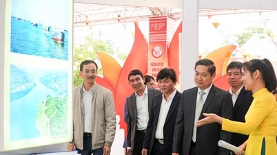 Impressive exhibition space, displaying economic achievements