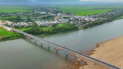 Quang Nam បើកស្ពានចំនួនពីរ ដោយលុបបំបាត់កន្លែងជិះកាណូតឆ្លងកាត់ទន្លេ Thu Bon និងទន្លេ Vu Gia