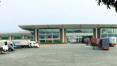 Thương mại với Trung Quốc đạt kỷ lục 200 tỷ USD, thâm hụt của Việt Nam ngày càng lớn