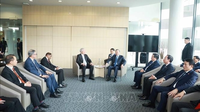Generalsekretär To Lam empfängt den hochrangigen Minister und Koordinierungsminister für nationale Sicherheit Singapurs