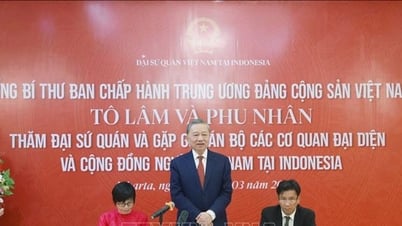 Tổng Bí thư Tô Lâm thăm Đại sứ quán, gặp gỡ cán bộ các cơ quan đại diện và cộng đồng người Việt Nam tại Indonesia