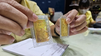 Giá vàng hôm nay 23-3: Biến động dữ dội, dự báo còn tăng