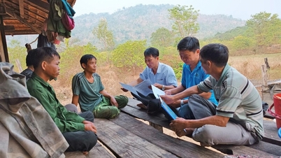 Promoting the role of savings group leaders