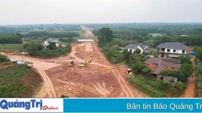 ការ​លុប​ចោល​ឧបសគ្គ​ក្នុង​ការ​បោស​សម្អាត​ដី ដើម្បី​ពន្លឿន​ដំណើរការ​សាងសង់​គម្រោង​ផ្លូវ Hung Vuong