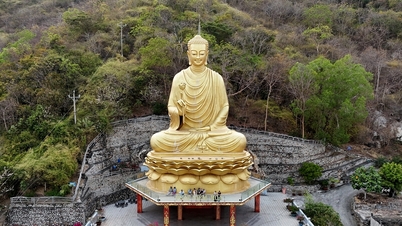 Ngắm tượng Phật dát vàng khổng lồ trong thiền viện nổi tiếng Vũng Tàu