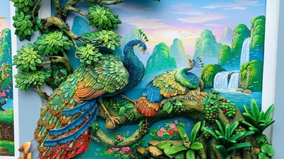 Kỳ công làm phù điêu xi măng đắp nổi