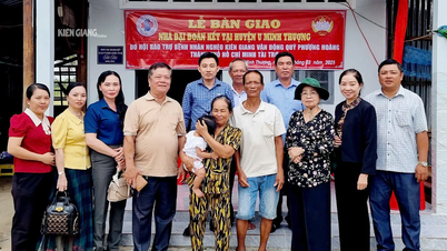 សមាគម​ជួយ​អ្នក​ជំងឺ​ក្រីក្រ​ខេត្ត Kien Giang ប្រមូល​ប្រាក់​ឧបត្ថម្ភ​សាងសង់​ផ្ទះ​ចំនួន ១០០ ខ្នង​ជូន​គ្រួសារ​ក្រីក្រ និង​ជួប​ការ​លំបាក