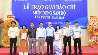 Báo Tây Ninh có 2 tác phẩm đạt Giải báo chí miền Đông Nam Bộ lần thứ III