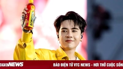 BONCHA – pampering fans from A to Z at Anh Trai's concert 'Say Hi'