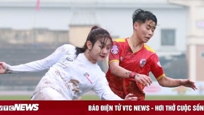 フォン・フー・ハ・ナムが2025年全国U19女子トーナメントで首位に立つ