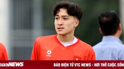 HLV U17 Việt Nam mới biết cầu thủ Việt kiều qua Youtube