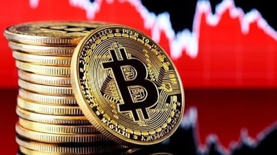 Bitcoin và loạt tiền số biến động lạ sau tuyên bố từ ông Trump