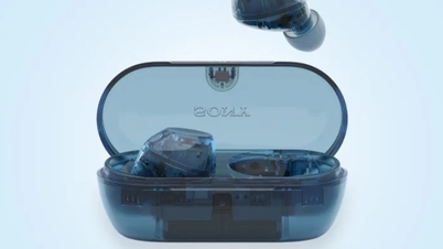 A Sony lança os fones de ouvido sem fio WF-C710N, com preço de US$ 120.