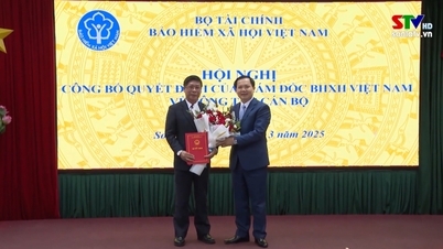 Công bố Quyết định của Giám đốc BHXH Việt Nam về công tác cán bộ