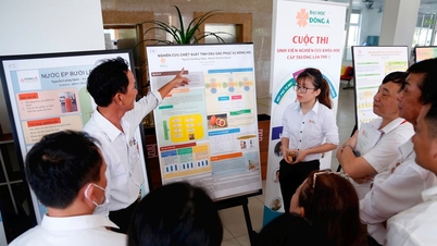 Opening the way for scientists to engage
