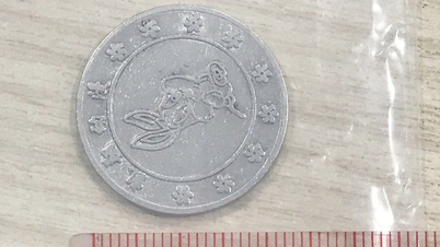 Münze mit 2,5 cm Durchmesser steckt in der Speiseröhre eines 5-jährigen Jungen fest