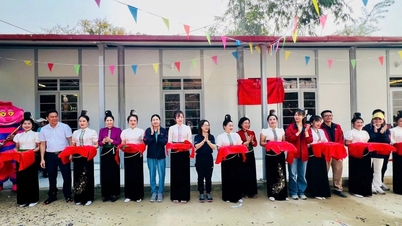 Inauguración de una escuela en Son La patrocinada por Unicity Marketing Vietnam