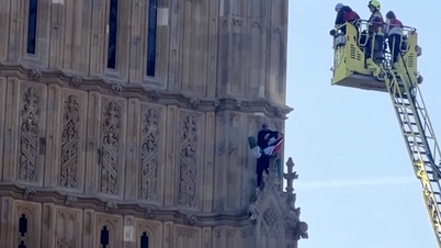 Mann mit palästinensischer Flagge beim Klettern auf Big Ben in London festgenommen