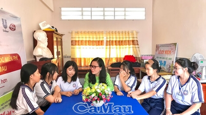 ជួយសិស្សឱ្យមានការយល់ឃើញត្រឹមត្រូវអំពីយេនឌ័រ