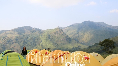 Khám phá thảo nguyên xanh Tà Giang