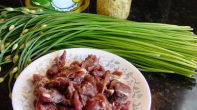 Đây mới là cách làm bông hẹ xào thịt bò mềm ngon, bổ dưỡng