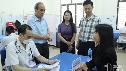 Trên 200 phụ nữ được khám sức khỏe, sàng lọc ung thư sớm