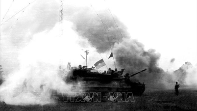 12 أبريل 1975: فتح جيشنا الممر الذي يربط منطقة الجنوب الشرقي مع دونج ثاب موي.