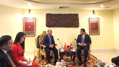 Đoàn công tác UBND tỉnh Đắk Lắk thăm và chúc Tết chính quyền tỉnh Champasak và Tổng Lãnh sự quán Việt Nam tại Paske