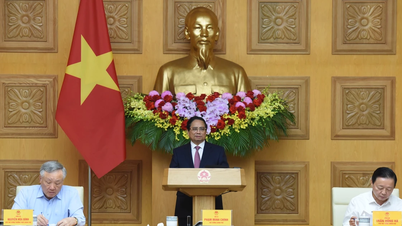 [Ảnh] Thủ tướng Phạm Minh Chính chủ trì hội nghị tổng kết việc thực hiện Nghị quyết số 18-NQ/TW