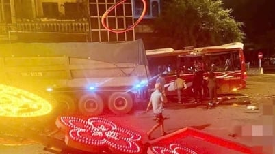 حوادث مرورية متعددة تسفر عن إصابة 17 شخصا