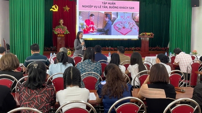 សិស្សានុសិស្សចំនួន 70 នាក់បានចូលរួមវគ្គបណ្តុះបណ្តាលដើម្បីបង្កើនជំនាញវិជ្ជាជីវៈផ្នែកទទួលភ្ញៀវ និងការថែរក្សាគេហដ្ឋានសម្រាប់គ្រឹះស្ថានស្នាក់នៅទេសចរណ៍។