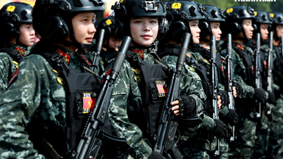 The modern weapons of the parade celebrating the 50th anniversary of the country's reunification