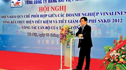 Professor Nguyen Ngoc Hue with his marks in the development of Vietnam's Maritime Industry - Vietnam National Shipping Lines Corporation - VIMC