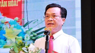 សេចក្តីព្រាងរបាយការណ៍នយោបាយគួរតែតម្រង់ទិសការអភិវឌ្ឍន៍នៃឧស្សាហកម្មគាំទ្រ