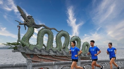 បើកការរត់ម៉ារ៉ាតុង Standard Chartered Heritage Hanoi 2025