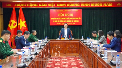 Deploying the mission of the working delegation to visit and give gifts to soldiers and people in Truong Sa archipelago