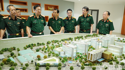 Thượng tướng Phạm Hoài Nam thăm, làm việc tại Bệnh viện Quân y 175