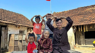 The young man returned to his hometown to cook with his grandmother in a nearly 100-year-old house.