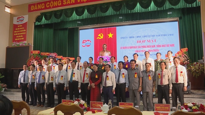 คาเมา: ประชุมฉลองครบรอบ 50 ปีการปลดปล่อยภาคใต้และวันรวมชาติ
